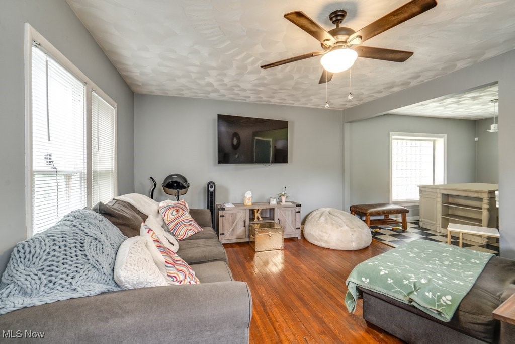 447 Cuyahoga Street Akron OH 44310