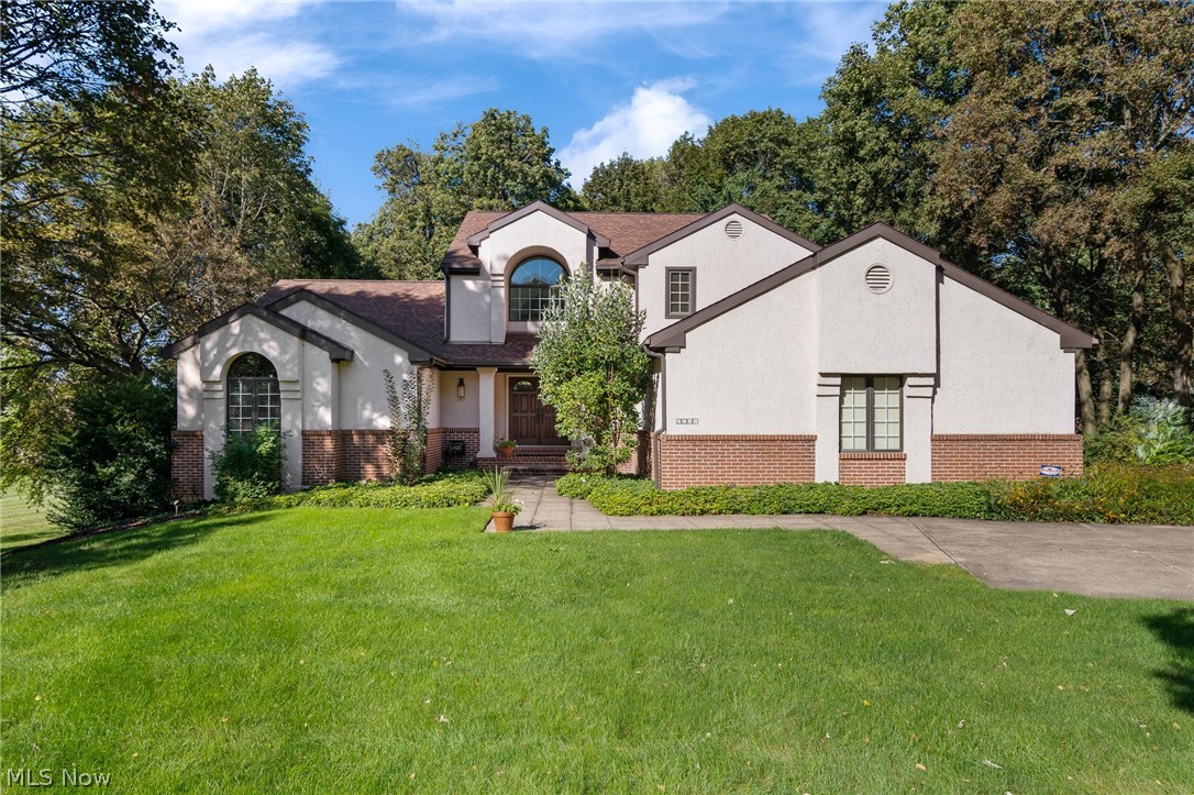 7725 Hearthstone Avenue NW North Canton OH 44720