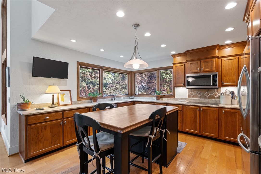 7725 Hearthstone Avenue NW North Canton OH 44720