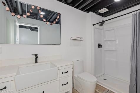 5690 Hartshire Drive Willoughby OH 44094