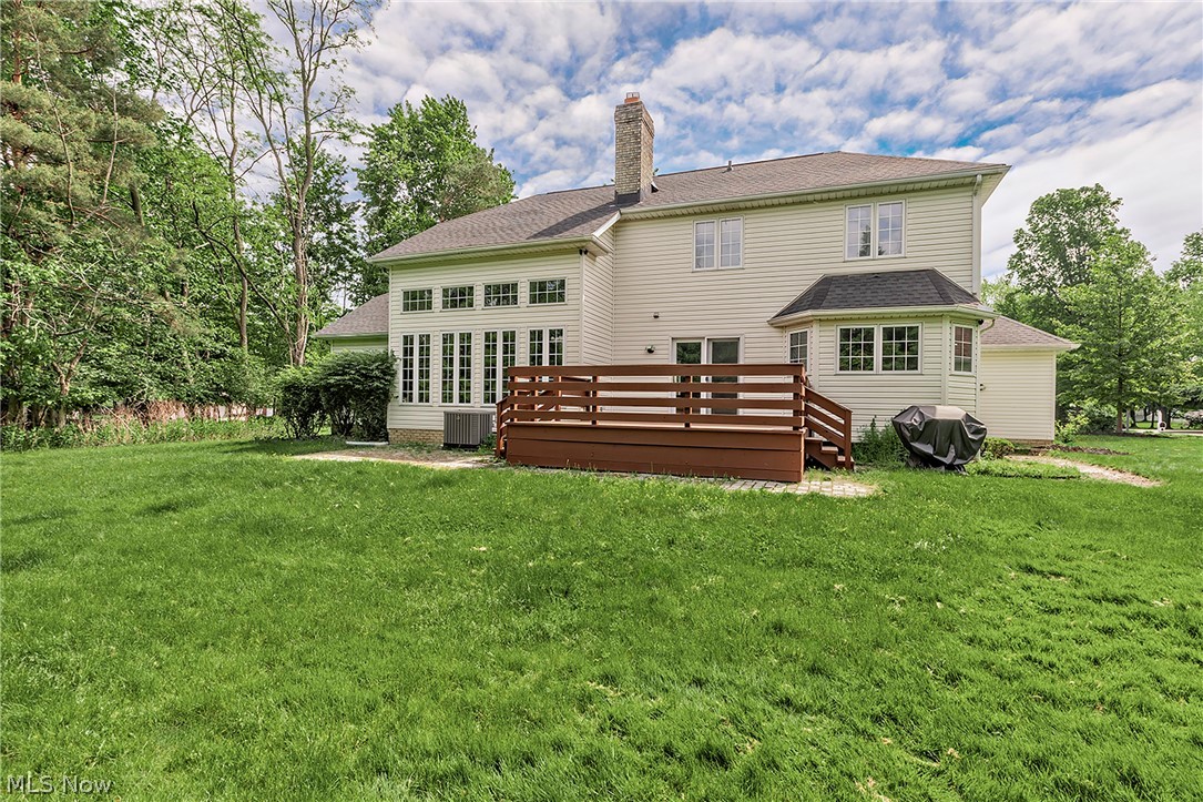 5690 Hartshire Drive Willoughby OH 44094