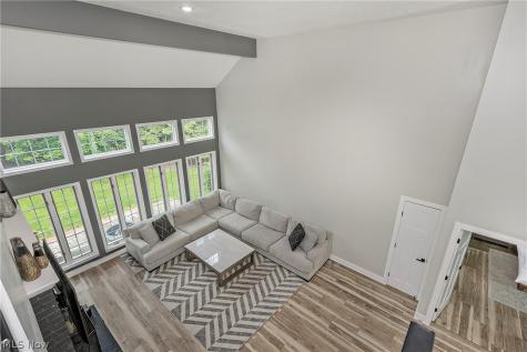 5690 Hartshire Drive Willoughby OH 44094