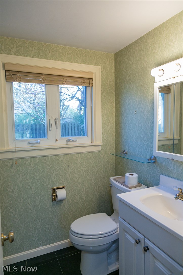 3224 Halsey Drive NE Warren OH 44483