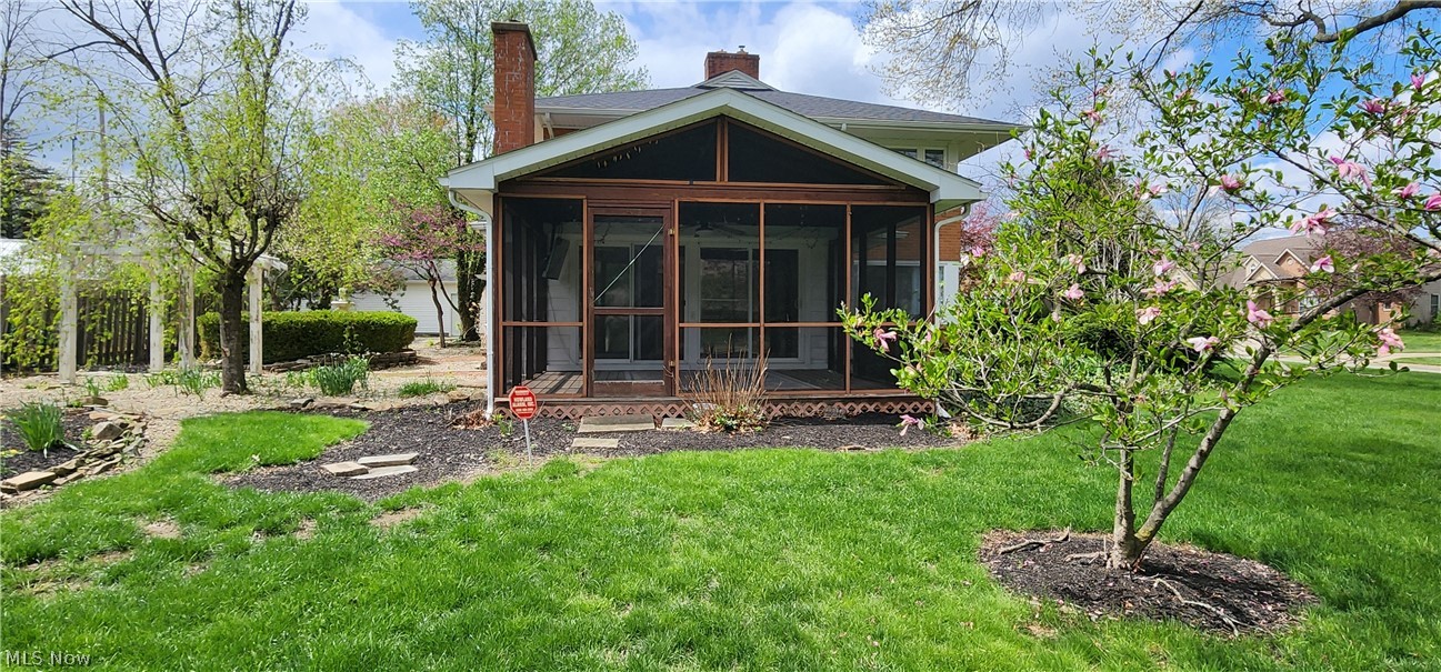 3224 Halsey Drive NE Warren OH 44483