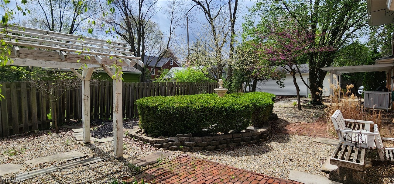 3224 Halsey Drive NE Warren OH 44483