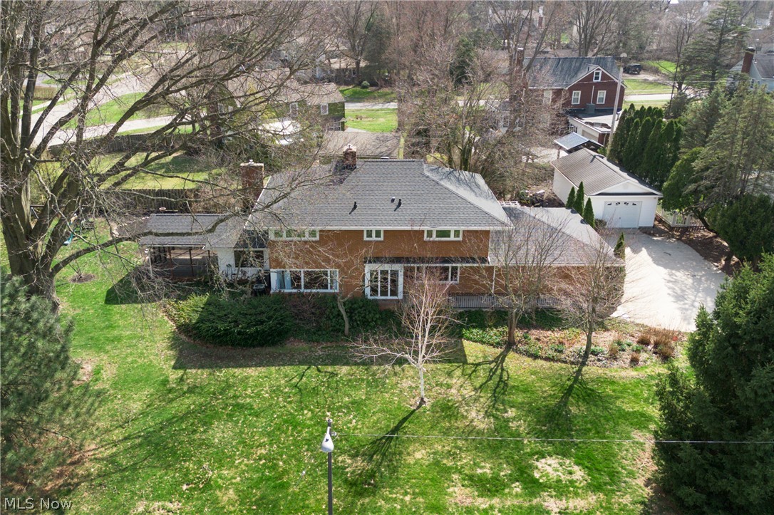 3224 Halsey Drive NE Warren OH 44483