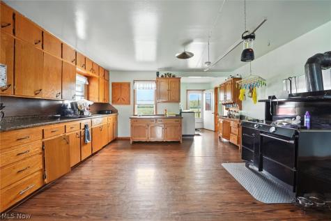 2393 Stanhope Kelloggsville Road Dorset OH 44032
