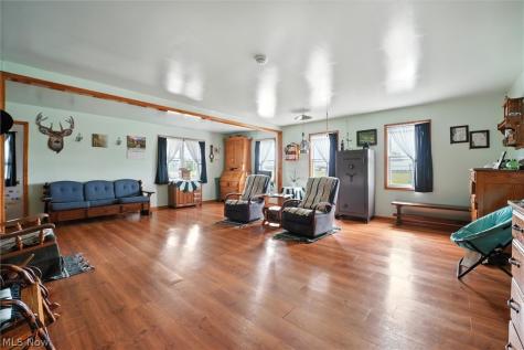 2393 Stanhope Kelloggsville Road Dorset OH 44032
