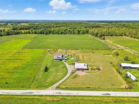 2393 Stanhope Kelloggsville Road Dorset OH 44032