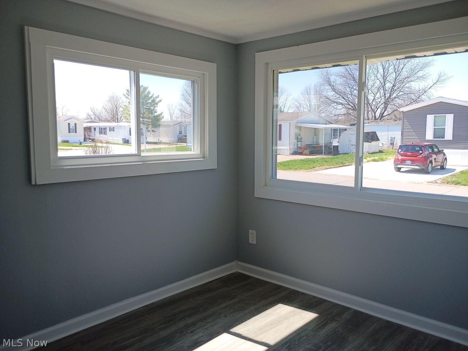 160 Kentucky Drive Elyria OH 44035