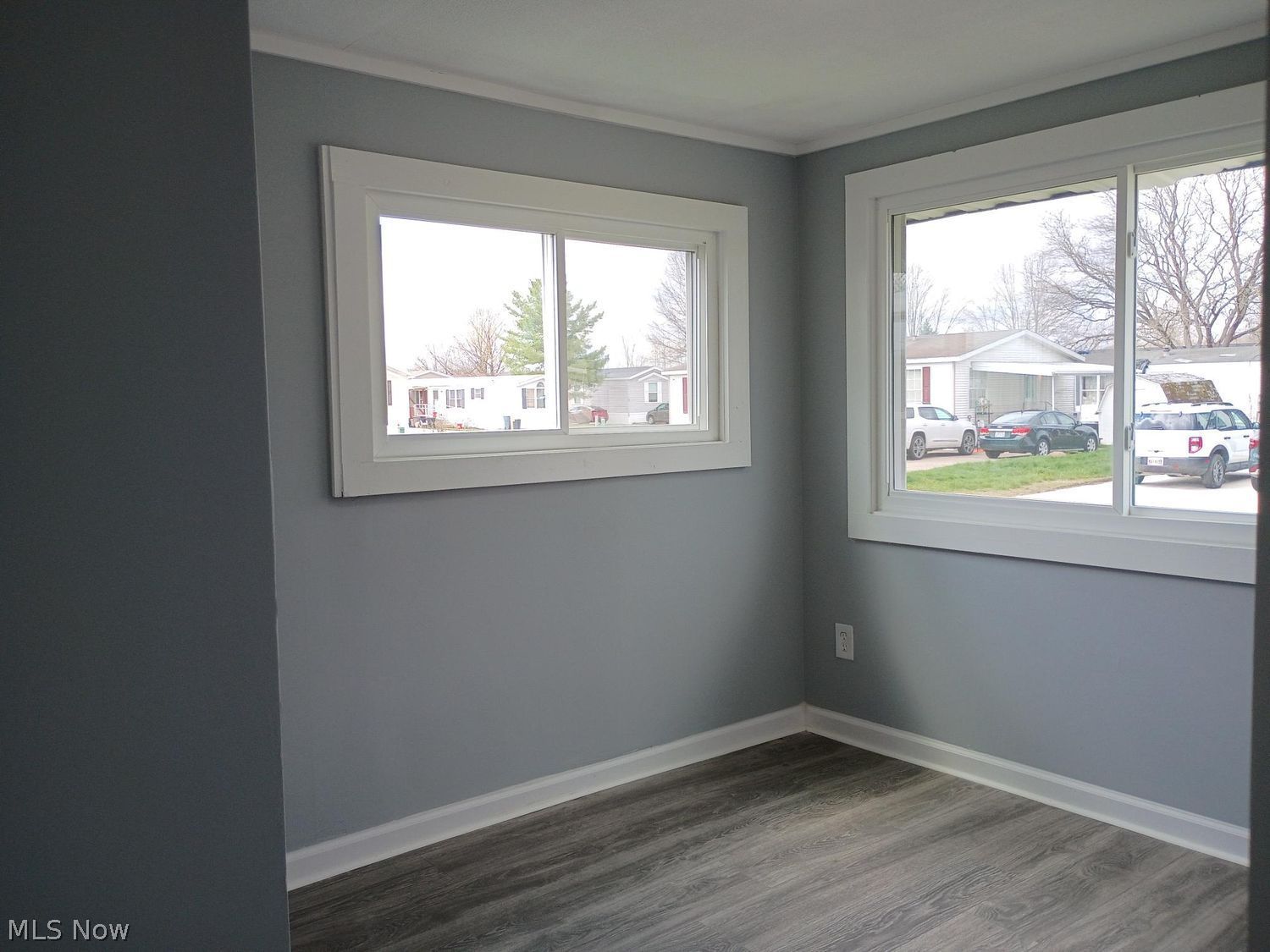160 Kentucky Drive Elyria OH 44035