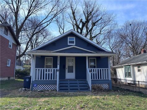 1236 Arnold Avenue Akron OH 44305