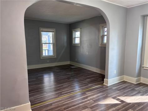 1236 Arnold Avenue Akron OH 44305