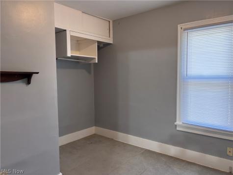 1236 Arnold Avenue Akron OH 44305