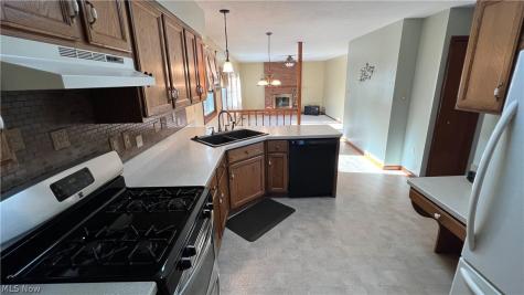 13841 Stoney Creek Drive North Royalton OH 44133