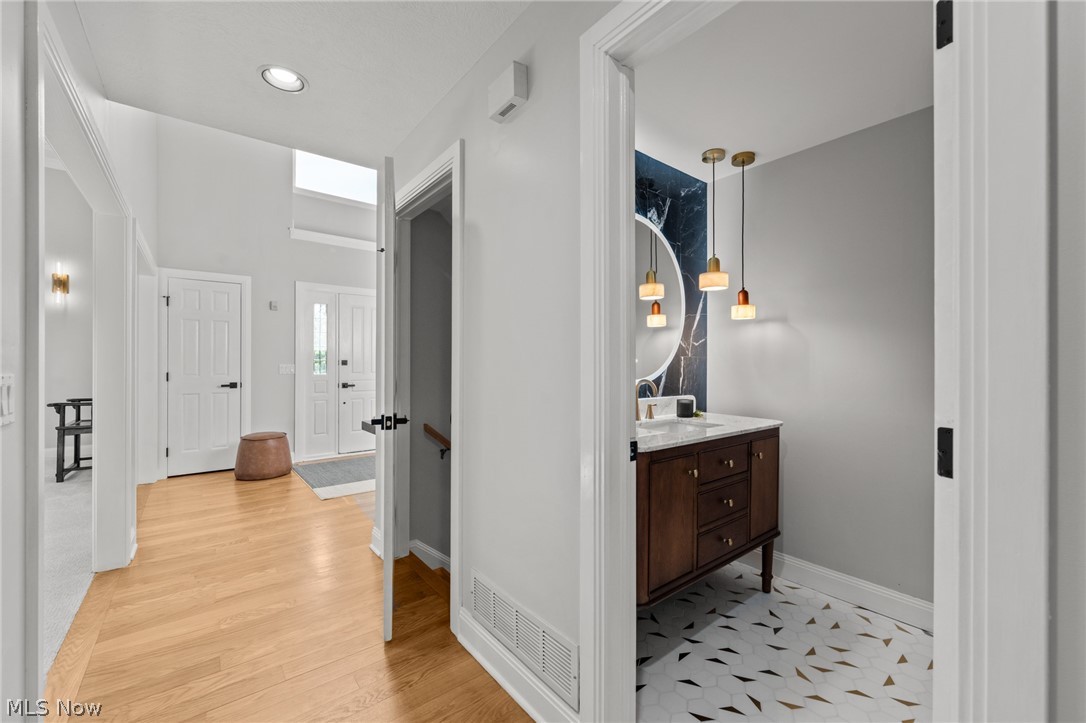 2483 Ginger Wren Road Pepper Pike OH 44124