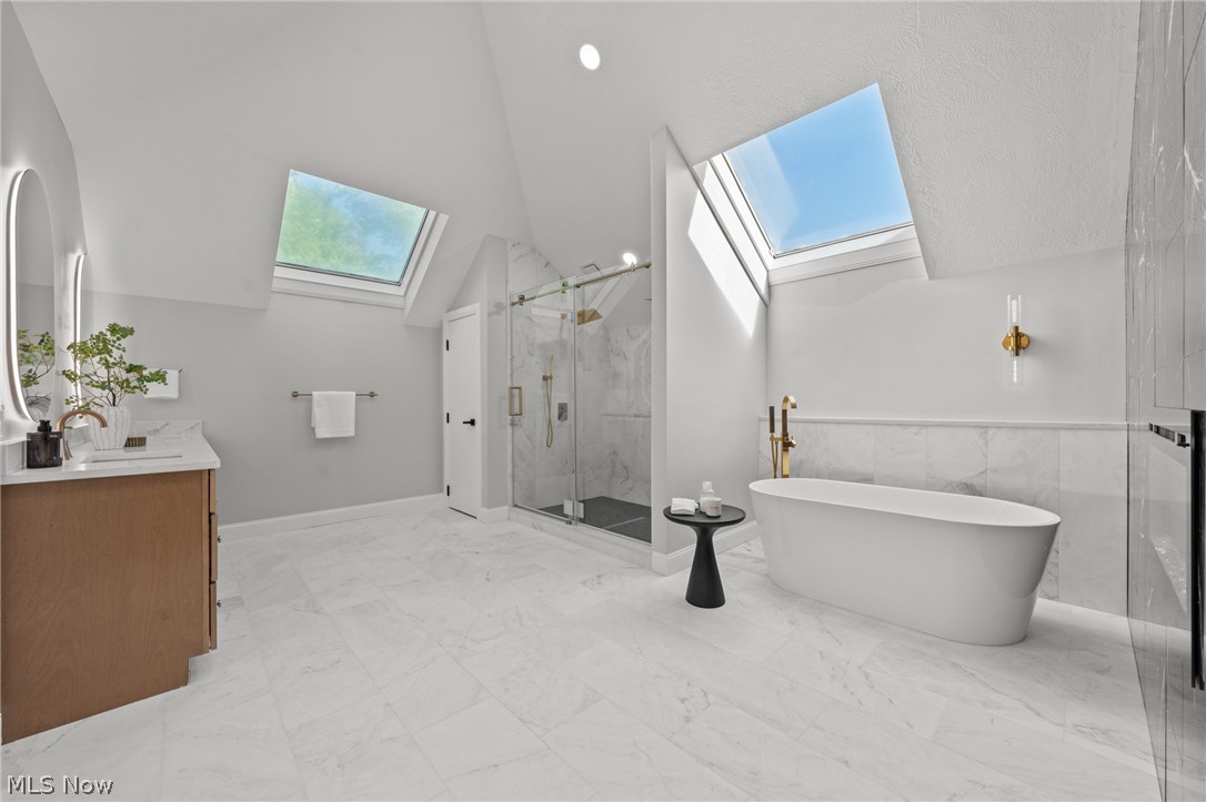 2483 Ginger Wren Road Pepper Pike OH 44124