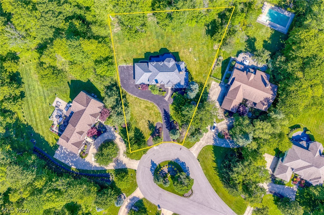 2483 Ginger Wren Road Pepper Pike OH 44124