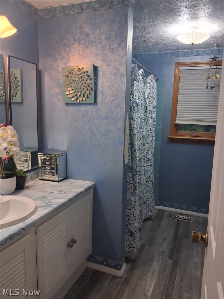 2691 Elizabeth Drive Lordstown OH 44481
