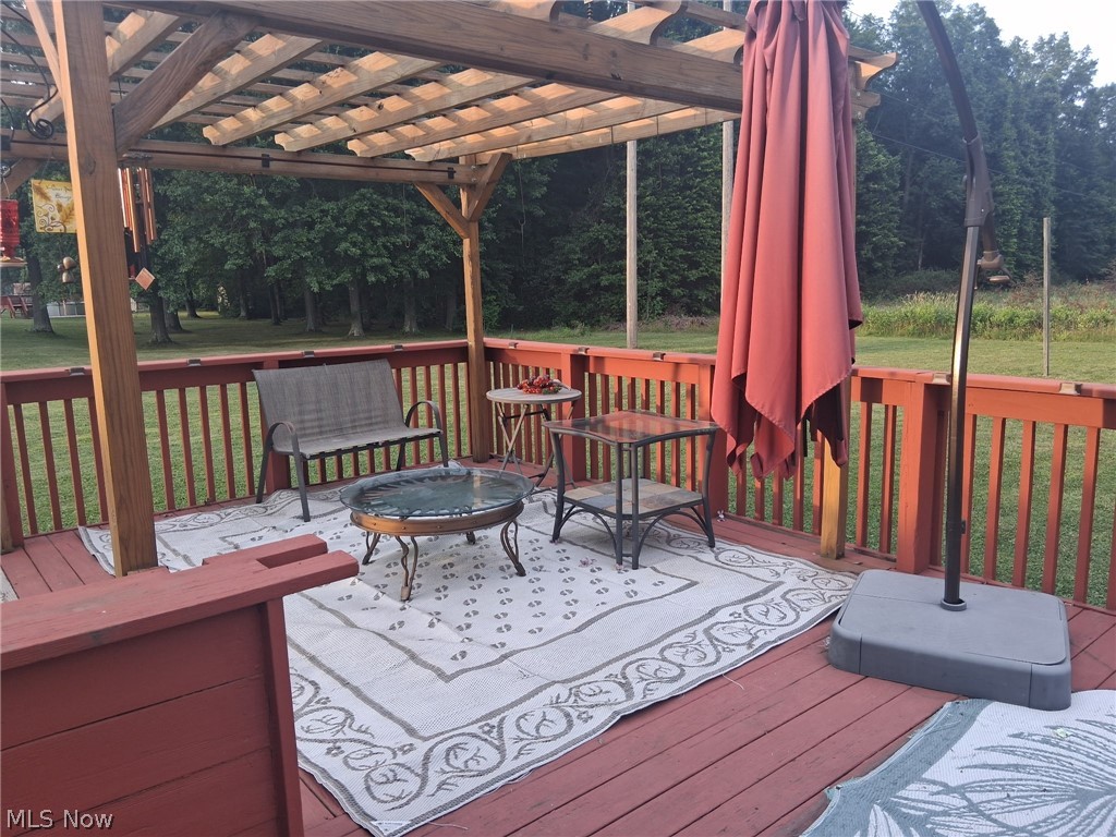 2691 Elizabeth Drive Lordstown OH 44481
