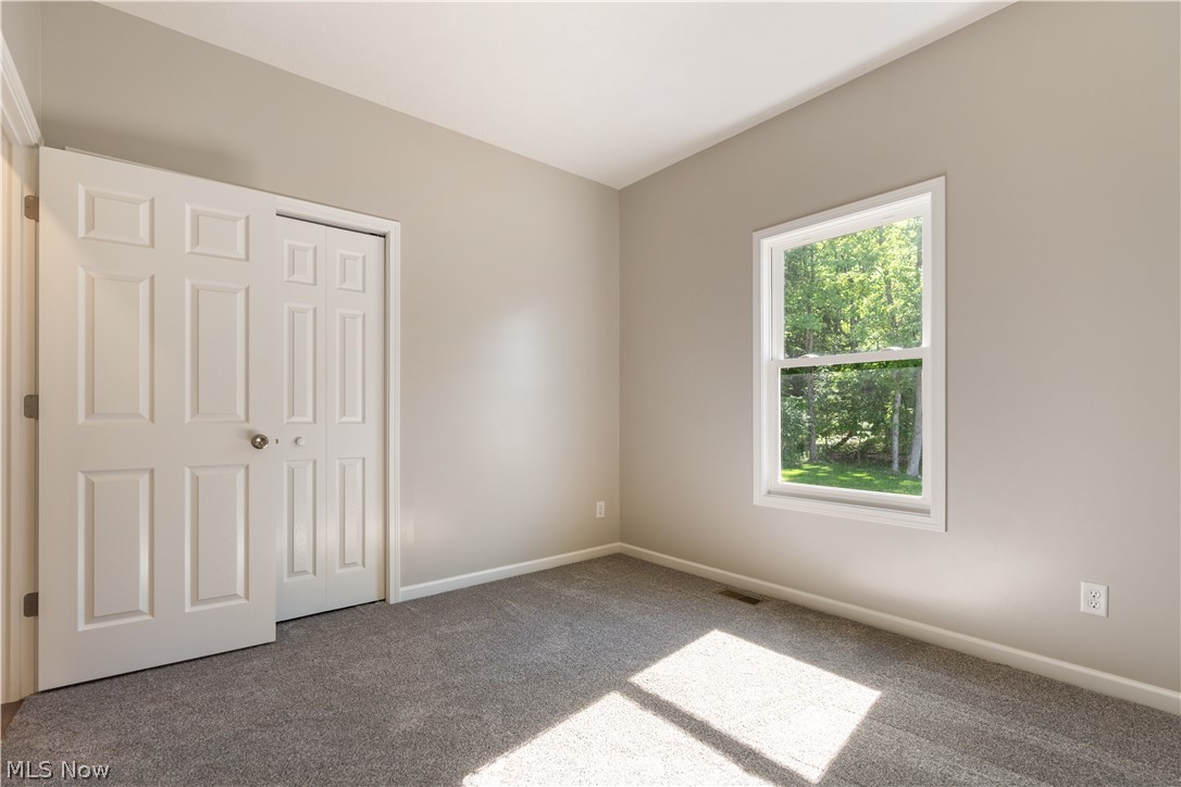 10694 Welton Road NE Bolivar OH 44612