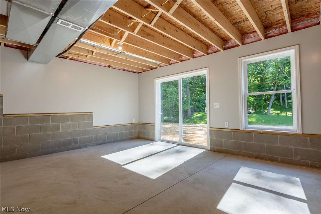 10694 Welton Road NE Bolivar OH 44612