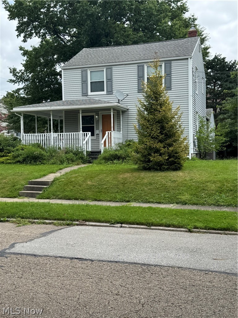 1685 Redwood Avenue Akron OH 44301