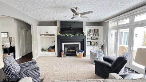 3474 Churchill Downs Stow OH 44224