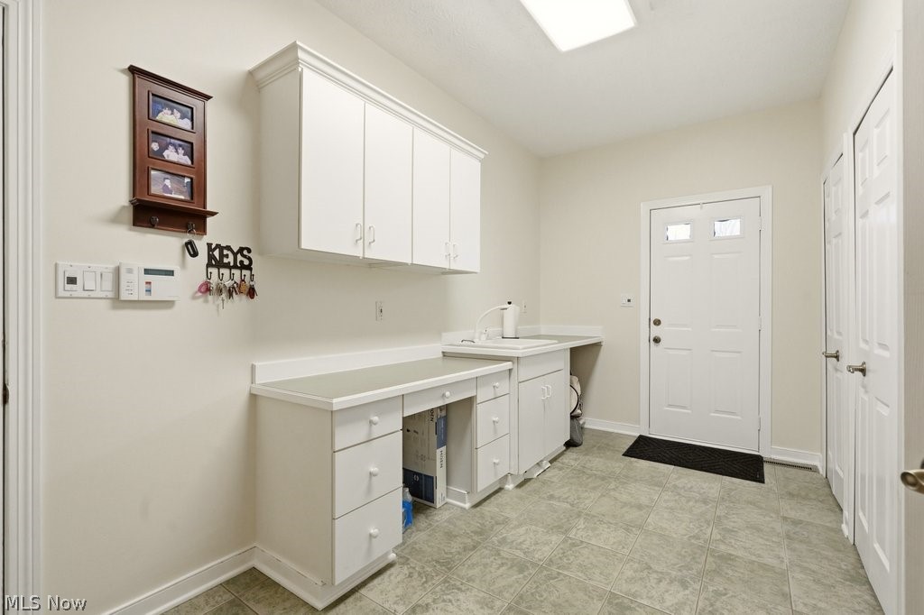 4471 Forest Brooke Court N Richfield OH 44286
