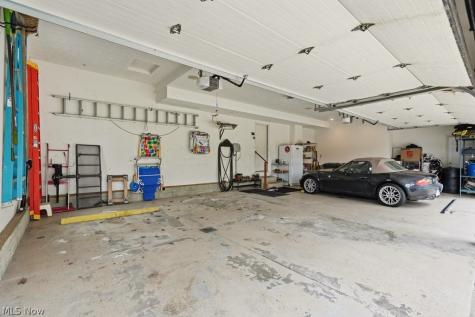 4471 Forest Brooke Court N Richfield OH 44286