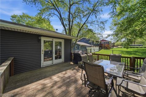 11205 Merrimack Avenue NW Hartville OH 44632
