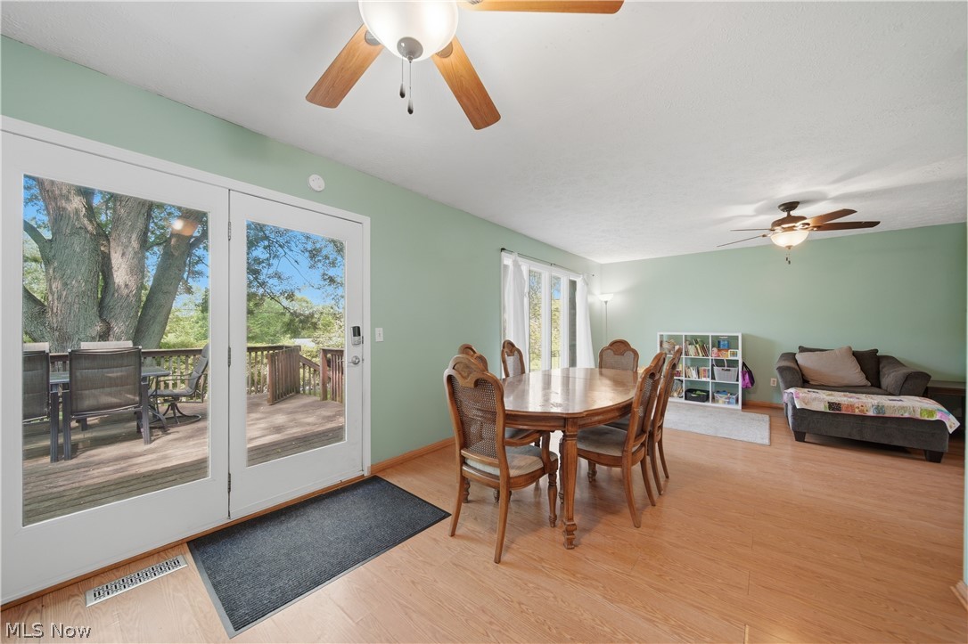 11205 Merrimack Avenue NW Hartville OH 44632