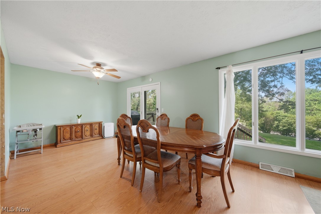 11205 Merrimack Avenue NW Hartville OH 44632