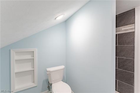 162 Jackson Street Amherst OH 44001