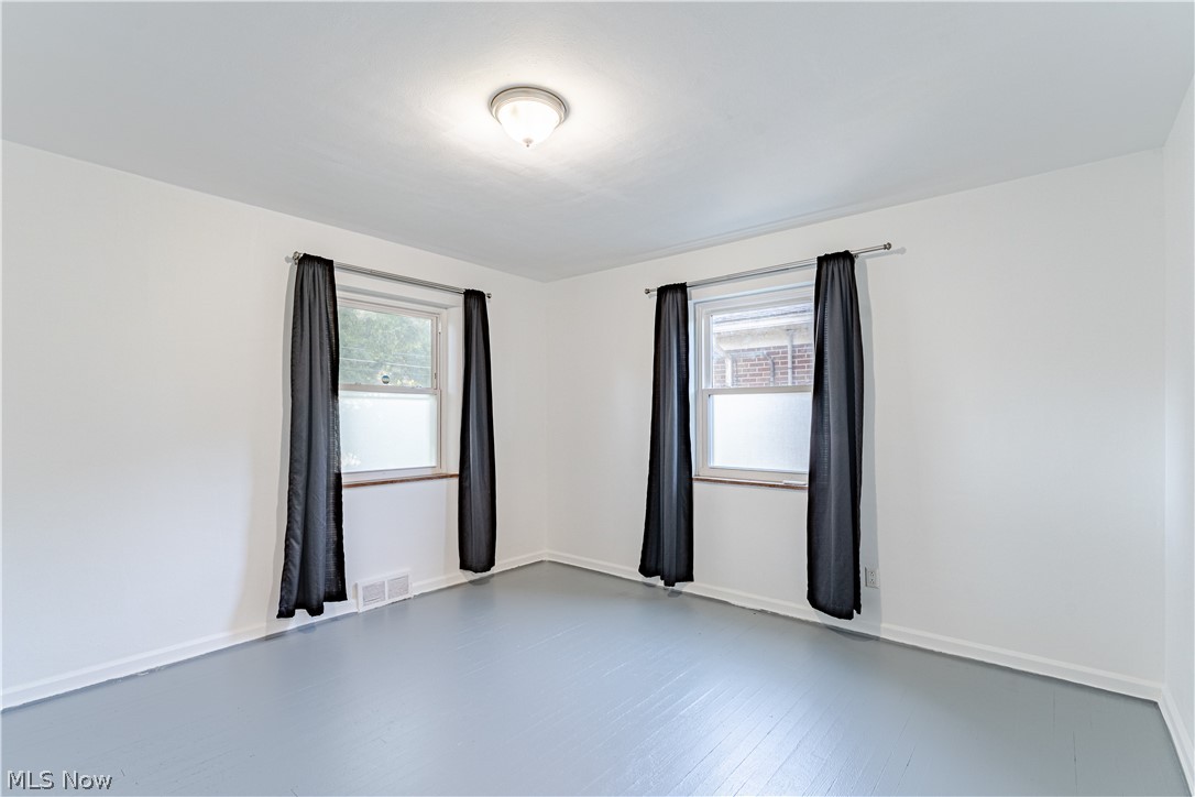 162 Jackson Street Amherst OH 44001
