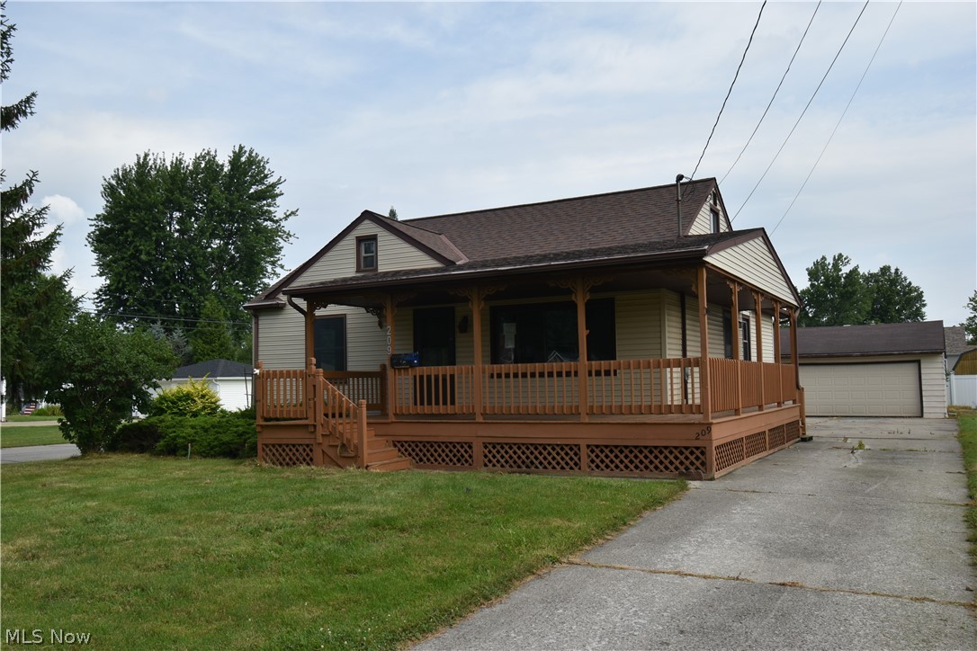 209 Sipple Avenue Amherst OH 44001