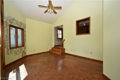 209 Sipple Avenue Amherst OH 44001