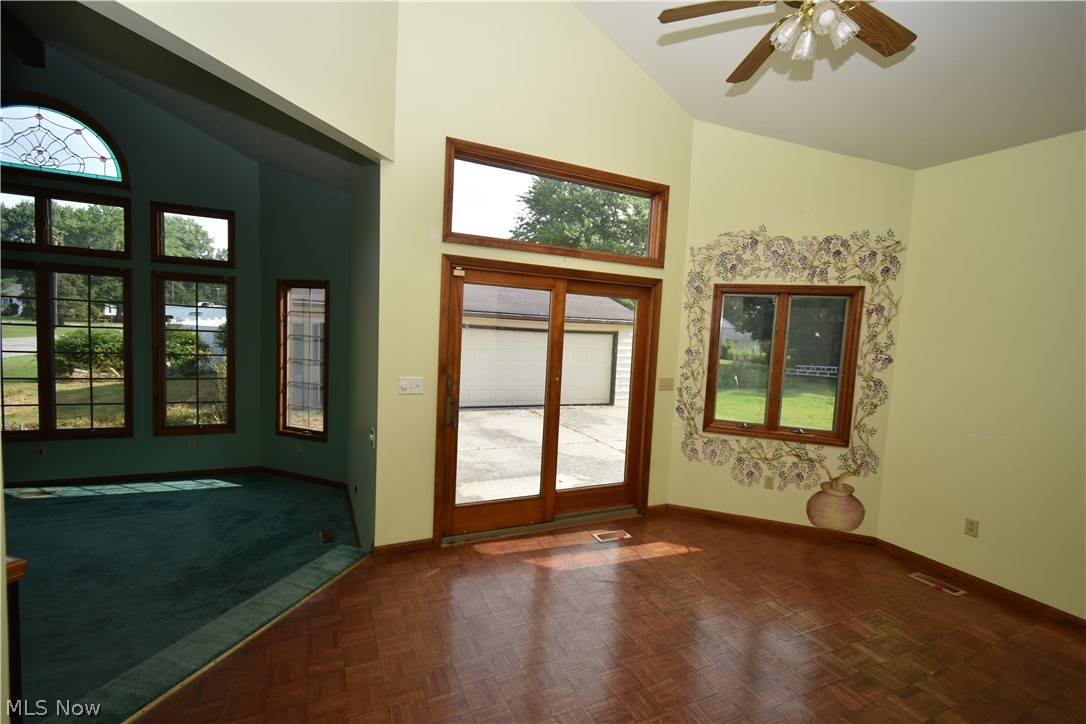 209 Sipple Avenue Amherst OH 44001