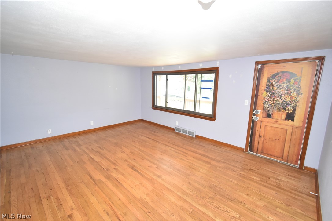 209 Sipple Avenue Amherst OH 44001