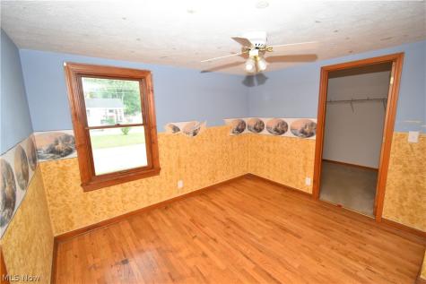 209 Sipple Avenue Amherst OH 44001