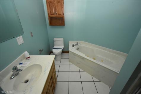 209 Sipple Avenue Amherst OH 44001