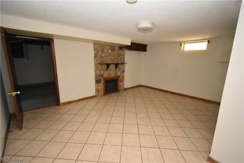 209 Sipple Avenue Amherst OH 44001