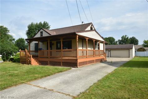 209 Sipple Avenue Amherst OH 44001