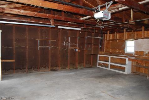 209 Sipple Avenue Amherst OH 44001