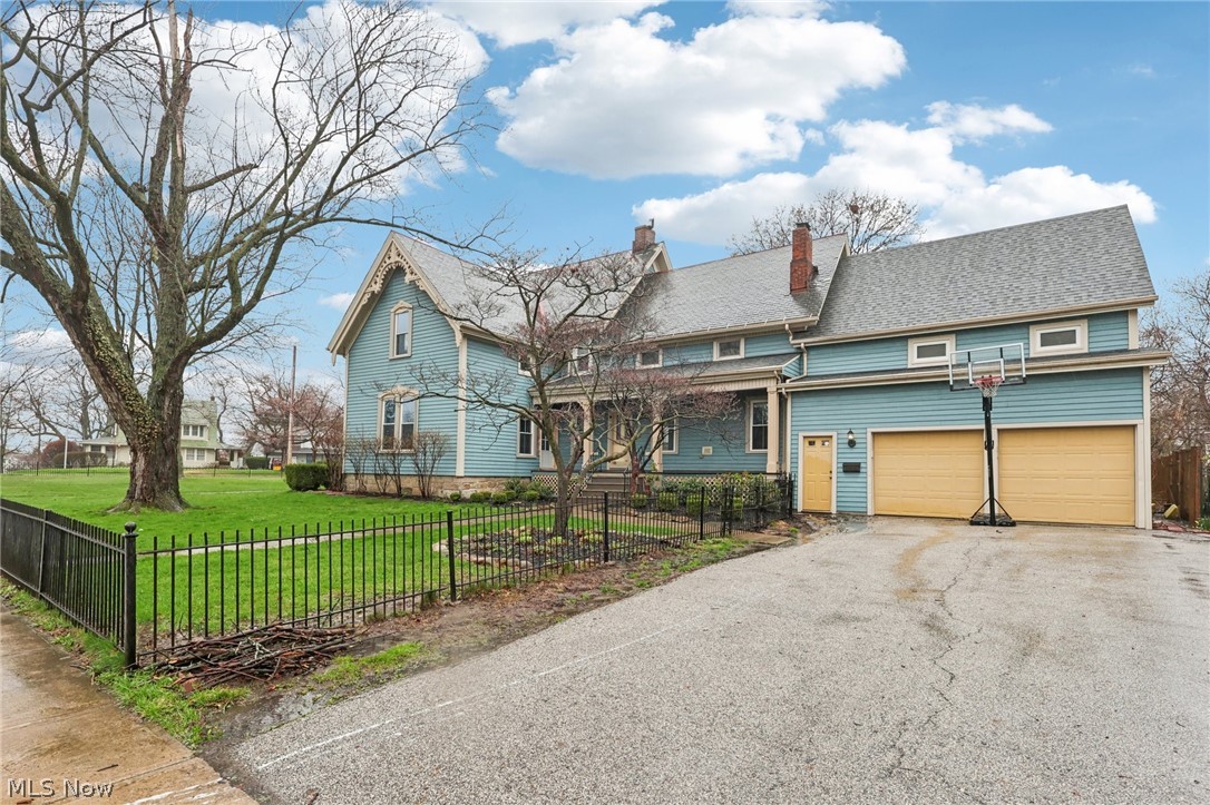 16807 Hilliard Road Lakewood OH 44107