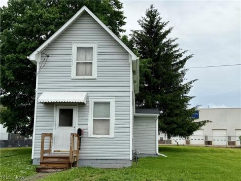 2149 Henry Avenue SW Canton OH 44706
