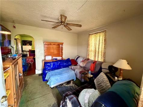 2149 Henry Avenue SW Canton OH 44706
