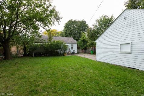 194 Flora Drive Bedford OH 44146