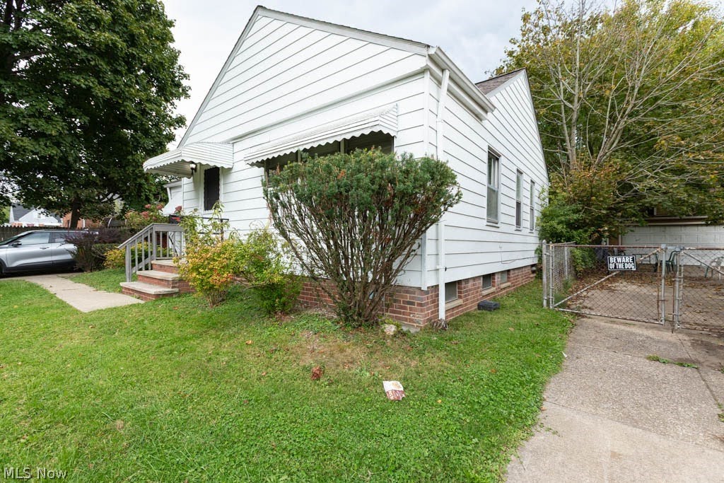194 Flora Drive Bedford OH 44146