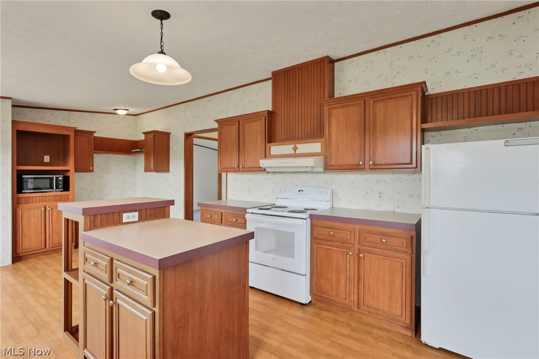 12186 State Route 155 SE Corning OH 43730